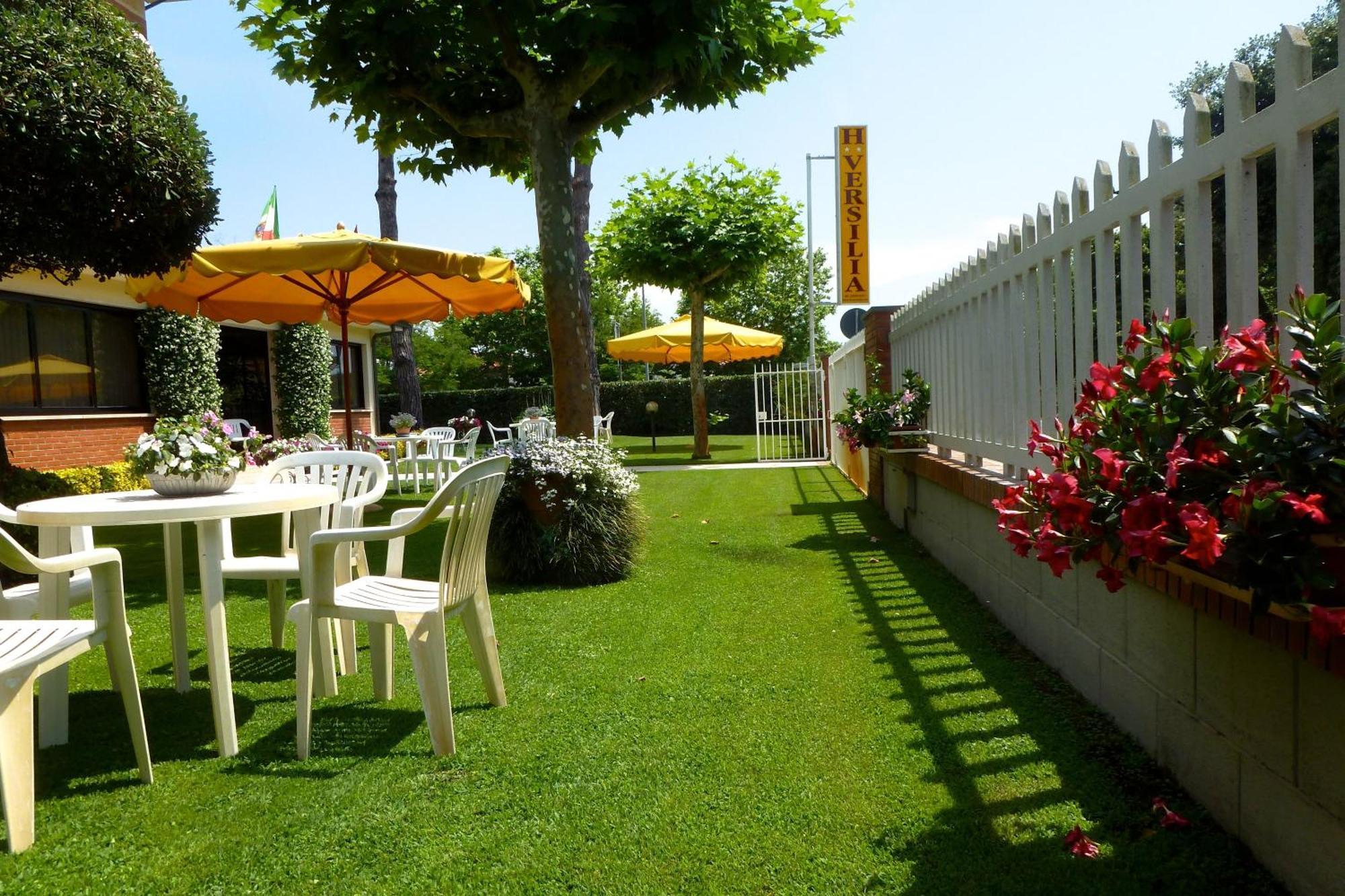 Hotel Versilia Lido di Camaiore Kültér fotó