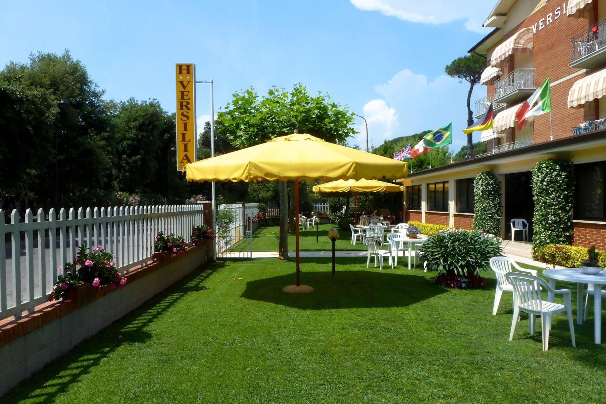 Hotel Versilia Lido di Camaiore Kültér fotó